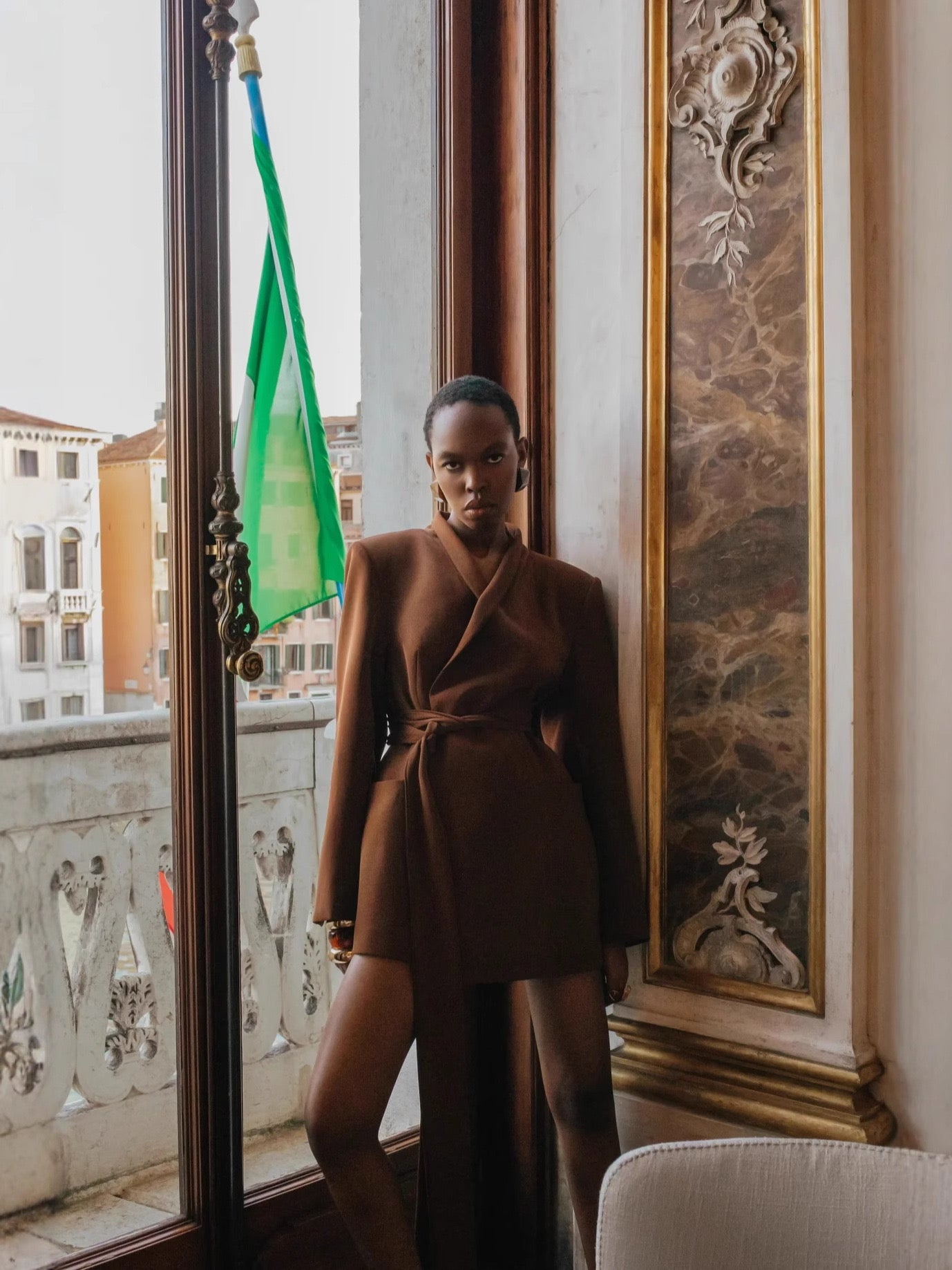 Aura Elegante Damen Anzug