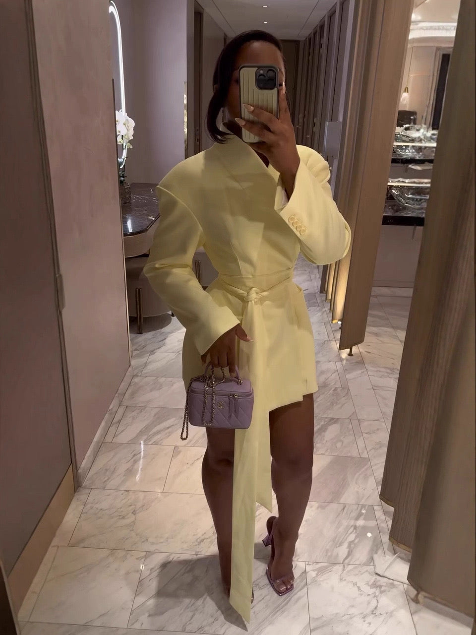 Aura Elegante Damen Anzug